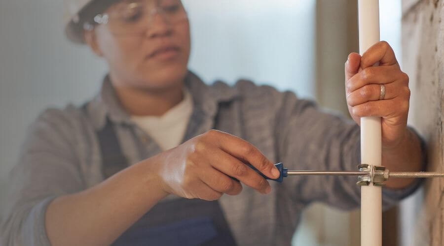 Professional same day plumber in Oaktown, IN